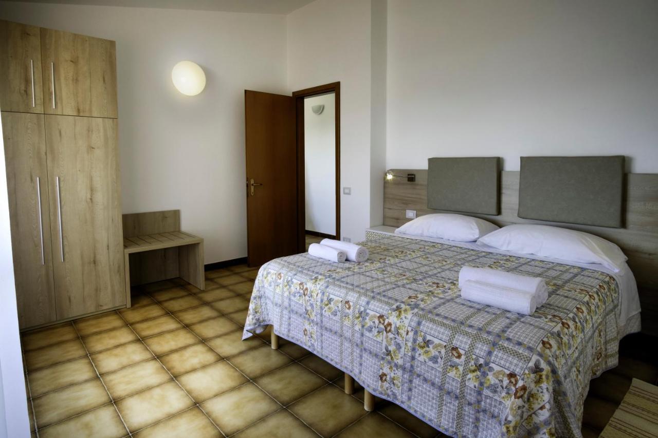Residence Appartamenti Caffarena Arbatax Ngoại thất bức ảnh