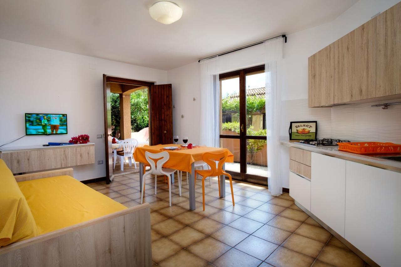 Residence Appartamenti Caffarena Arbatax Ngoại thất bức ảnh