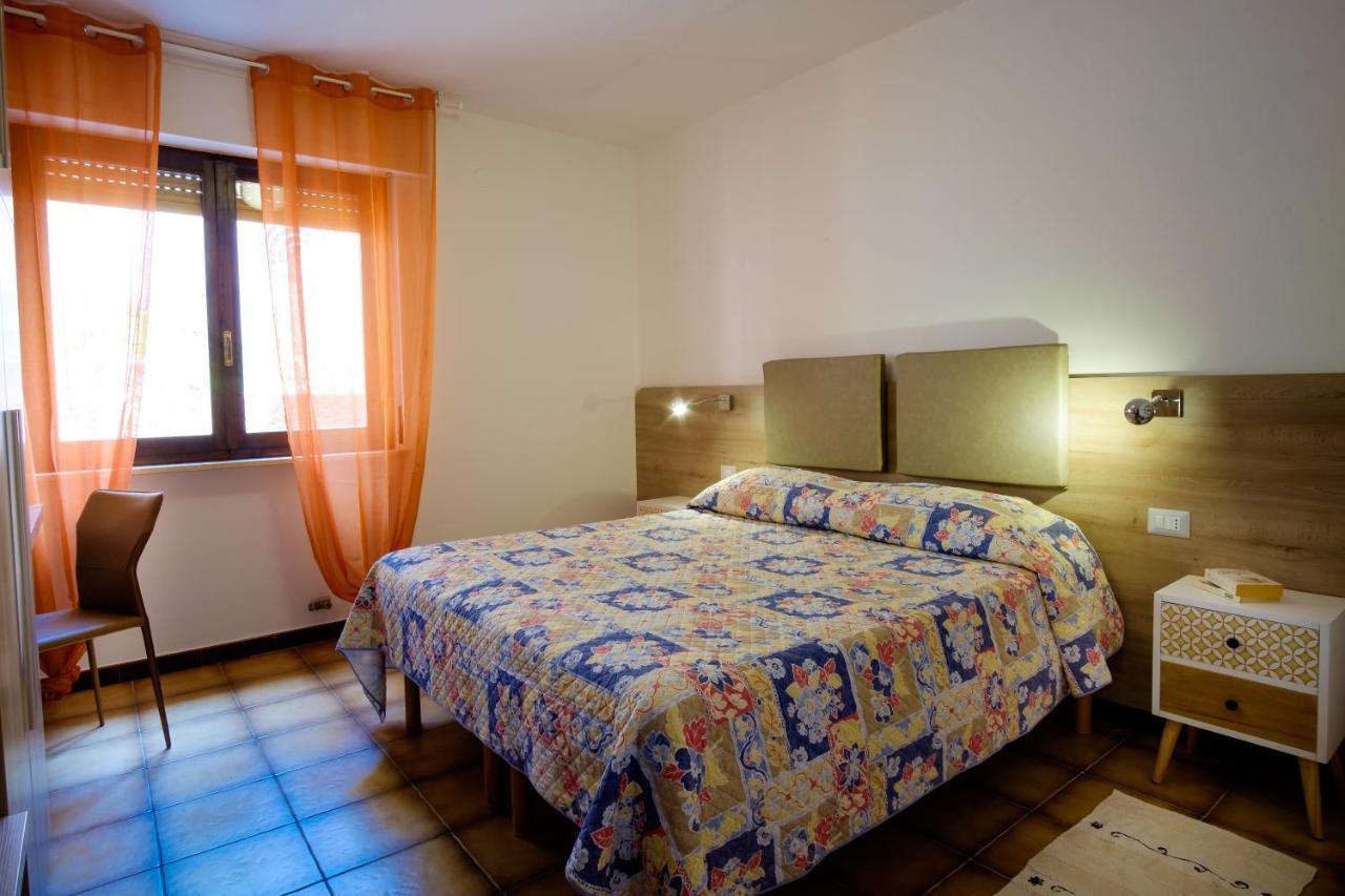 Residence Appartamenti Caffarena Arbatax Ngoại thất bức ảnh