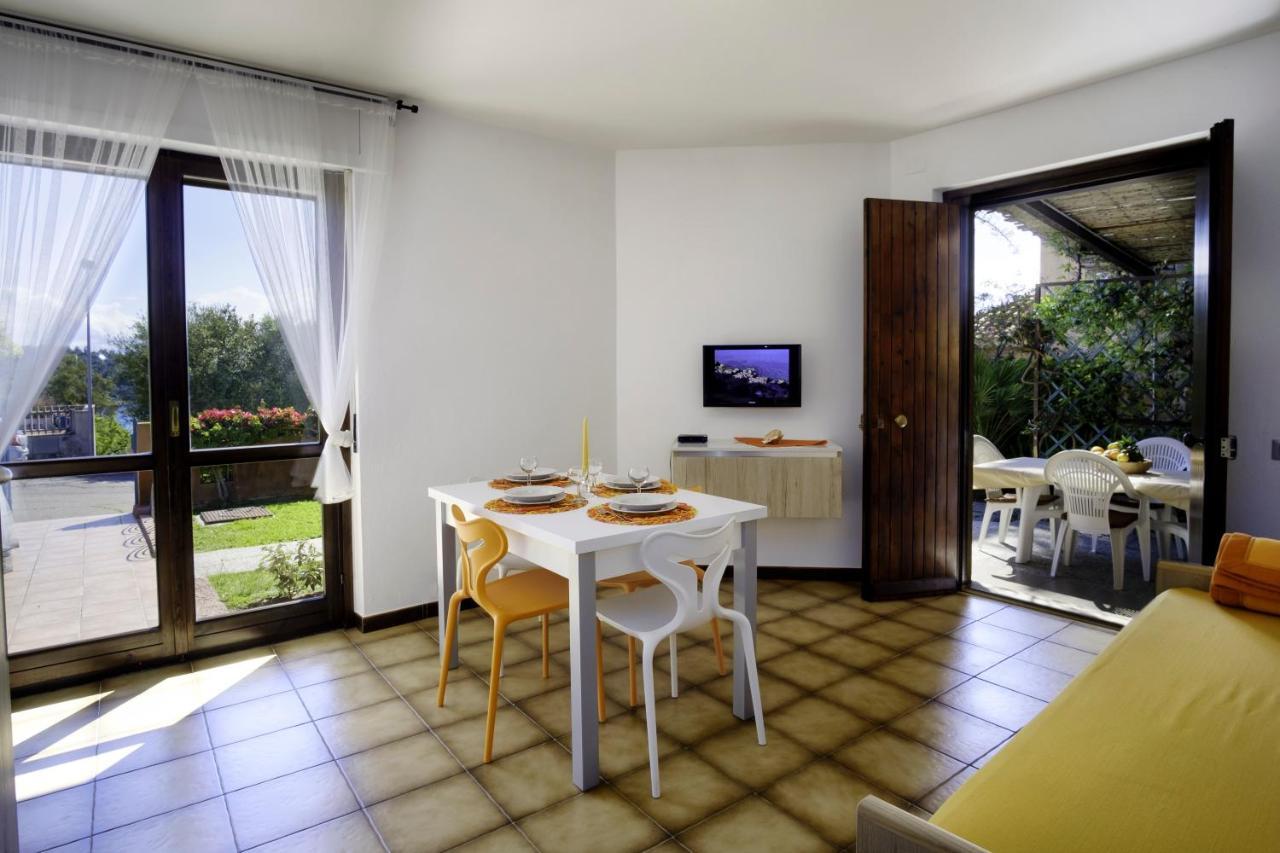Residence Appartamenti Caffarena Arbatax Ngoại thất bức ảnh